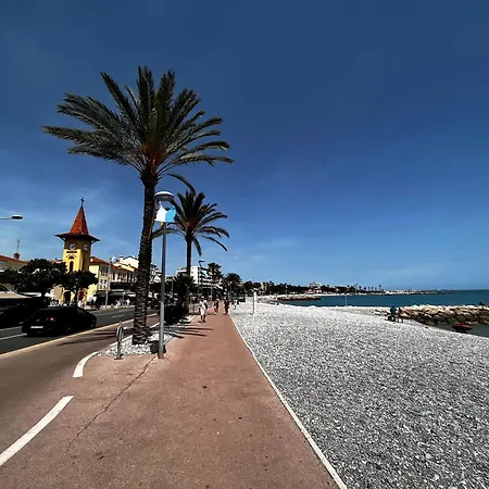 Superbe Studio, 200 M De La Mer, Climatise Avec Terrasse Et Parking Prive 케인즈수르메르